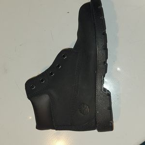 Boys Timbaland boots size 2
